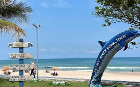 Apartamento 210 Guarujá Praia do Tombo - A poucos passos do mar